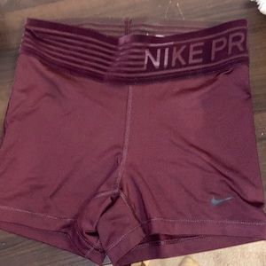 maroon nike pro spandex